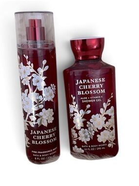 NWT Set/2 Japanese Cherry Blossom Body Lotion/ Fine Fragrance Mist